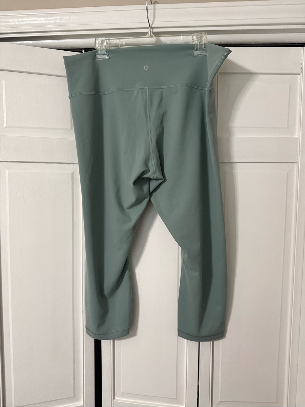 lululemon athletica Sage Green Cropped Leggings